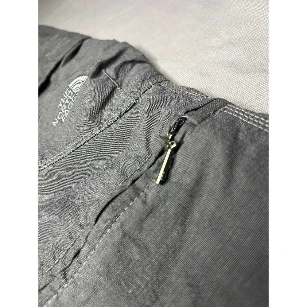 North Face Cargo Zip Off Convertible Pants Shorts Mens L OD Green Hiking (38x28)
